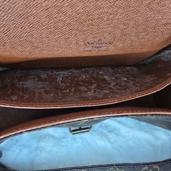 LOUIS VUITTON Marne Shoulder Bag - Picture 10 of 15